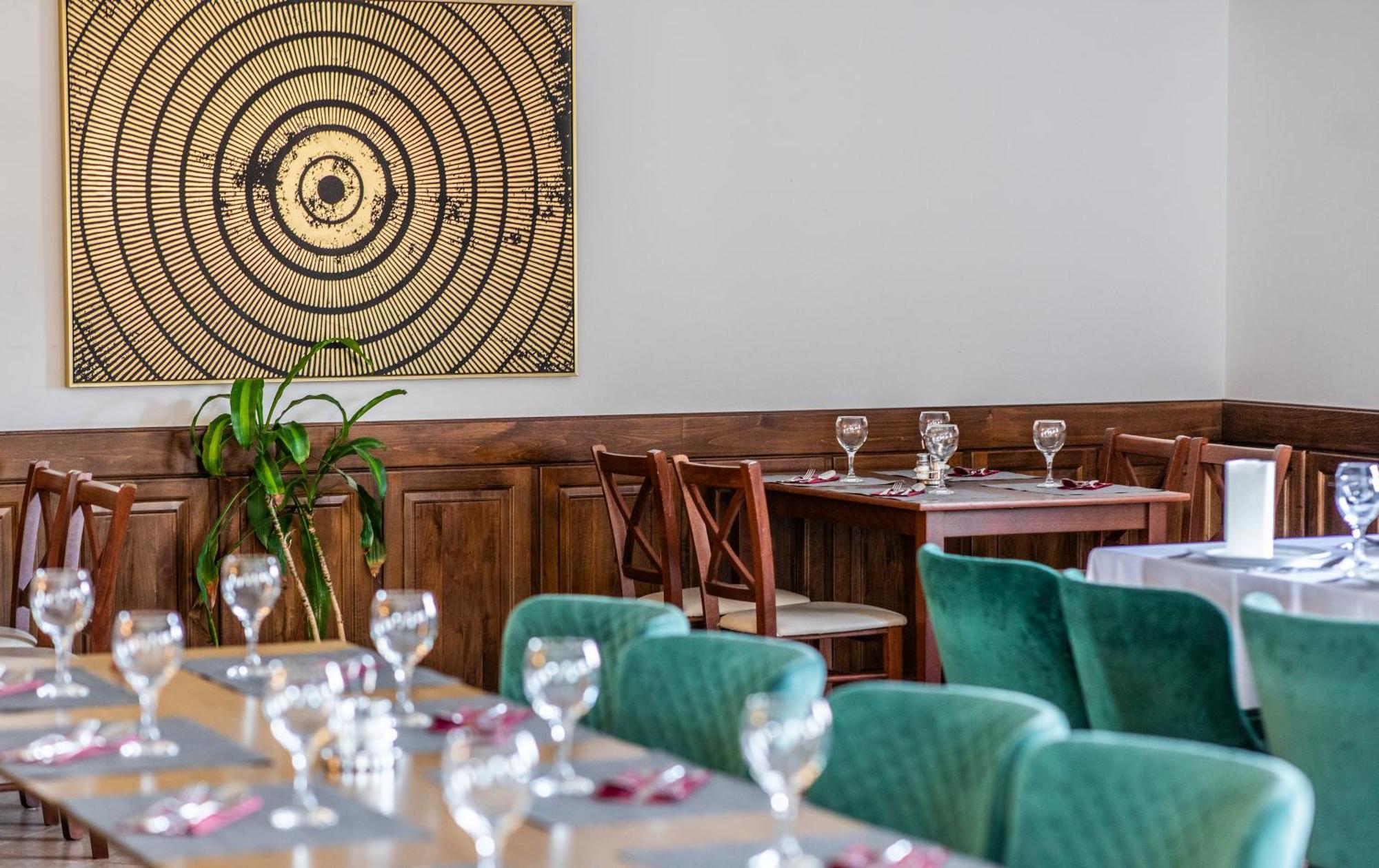 Hotel Borhotel Sziluett Farkasmály 3*